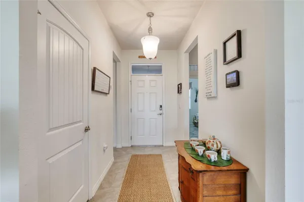 Property Slideshow image 3 of 47 | 6 fox lair ct, Ormond Beach, FL, 32174