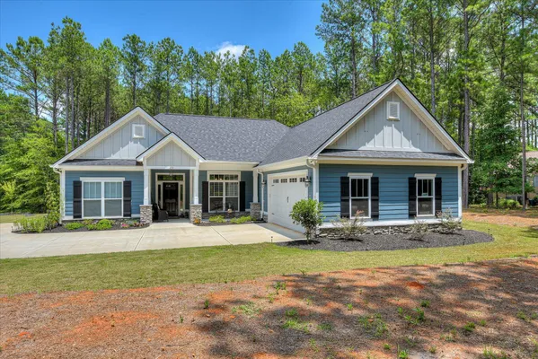 Property Slideshow image 2 of 39 | 201 sunflower cir, Mccormick, SC, 29835