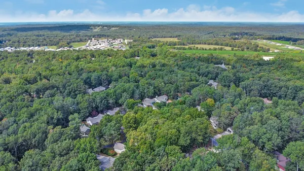 Property Slideshow image 3 of 33 | 19 trafalgar ln, Crossville, TN, 38558