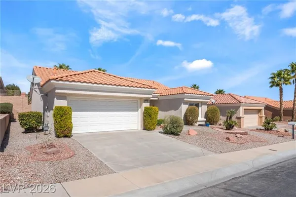 Property Slideshow image 2 of 35 | 10720 clarion ln, Las Vegas, NV, 89134