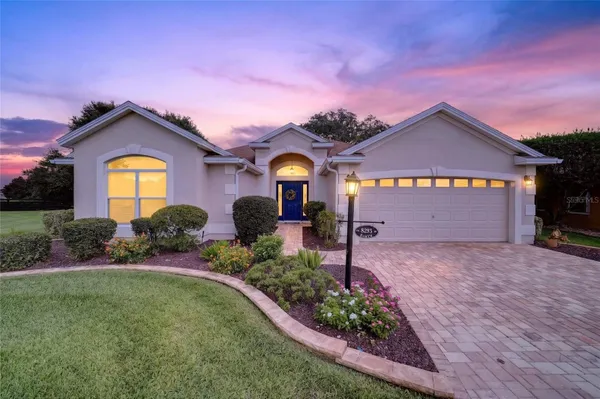 Property Slideshow image 2 of 41 | 8293 se 176th lawson loop, The Villages, FL, 32162