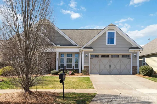 Property Slideshow image 3 of 43 | 8830 artesa mill ln, Charlotte, NC, 28214