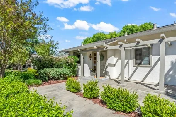 Property Slideshow image 3 of 30 | 5563 cribari cir, San Jose, CA, 95135