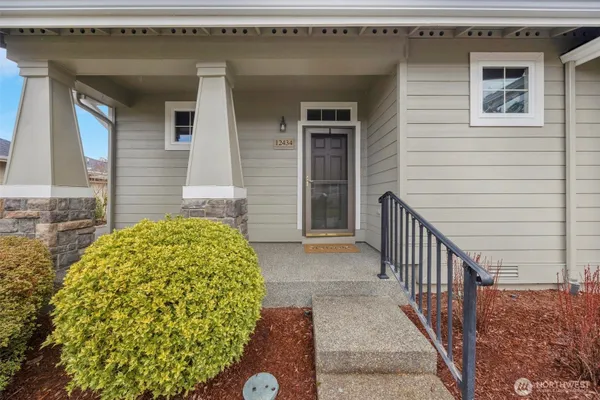 Property Slideshow image 2 of 34 | 12434 232nd way, Redmond, WA, 98053