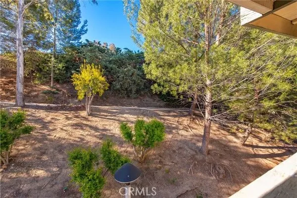 Property Slideshow image 3 of 41 | 19828 spanish oak, Newhall, CA, 91321