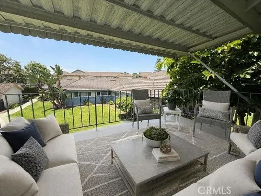 Property Slideshow image 3 of 39 | 22853 nadine cir b, Torrance, CA, 90505