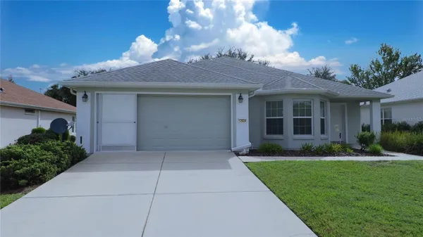Property Slideshow image 2 of 72 | 12024 se 91st cir, Summerfield, FL, 34491