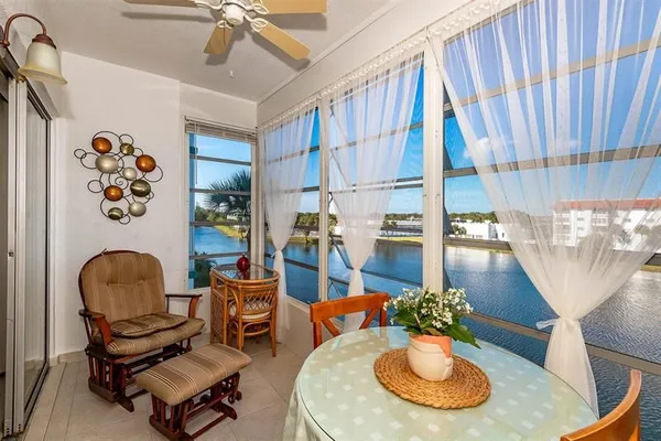 Property Slideshow image 3 of 45 | 4751 nw 21st st 4p, Lauderhill, FL, 33313