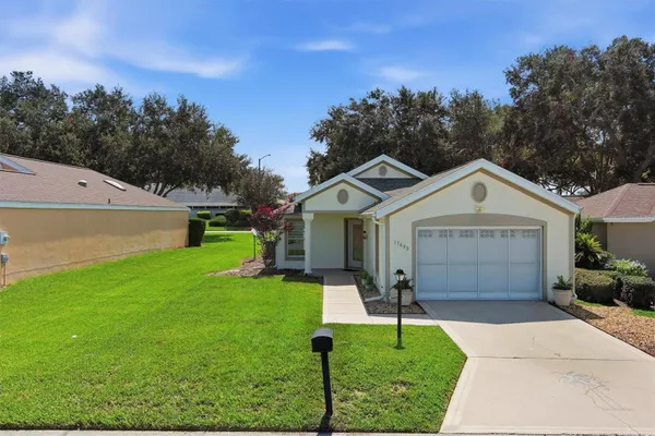 Property Slideshow image 2 of 42 | 17695 se 114th ct, Summerfield, FL, 34491