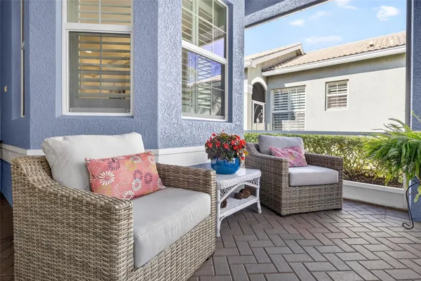 Property Slideshow image 3 of 68 | 15912 cobble mill dr, Wimauma, FL, 33598