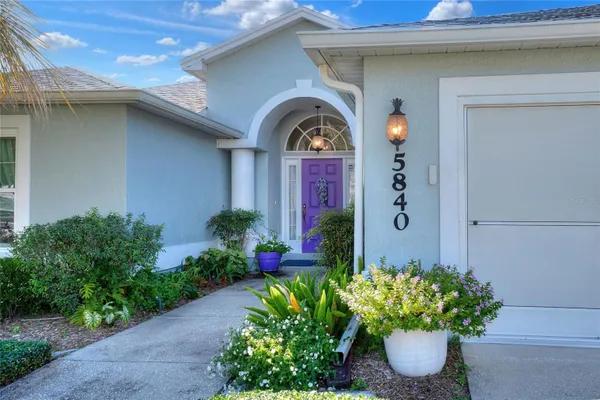 Property Slideshow image 3 of 40 | 5840 mallard dr, Lakeland, FL, 33809