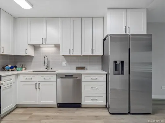 Property Slideshow image 3 of 49 | 635 s alton way 4b, Denver, CO, 80247