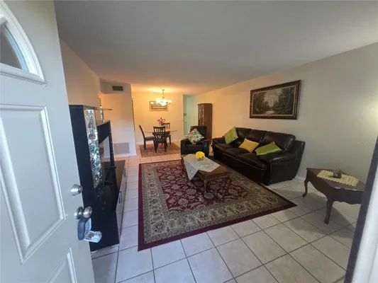 Property Slideshow image 2 of 15 | 2463 brazilia dr 39, Clearwater, FL, 33763
