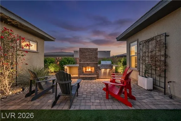 Property Slideshow image 3 of 99 | 6706 desert crimson st, Las Vegas, NV, 89148