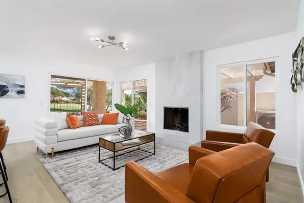 Property Slideshow image 3 of 36 | 12843 camino ramillette, San Diego, CA, 92128