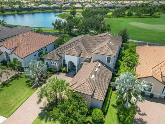 Property Slideshow image 3 of 62 | 4744 benito ct, Bradenton, FL, 34211