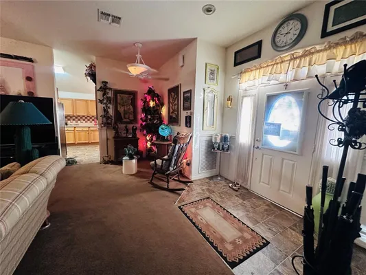 Property Slideshow image 2 of 14 | 9285 sw 90th st, Ocala, FL, 34481