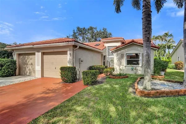 Property Slideshow image 2 of 40 | 31 sausalito dr # 31, Boynton Beach, FL, 33436