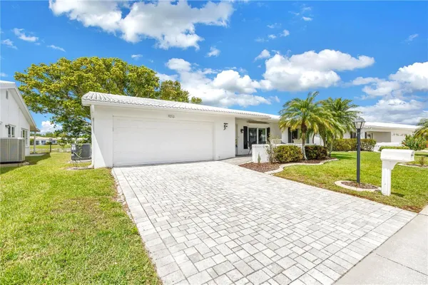 Property Slideshow image 3 of 48 | 9210 40th st, Pinellas Park, FL, 33782