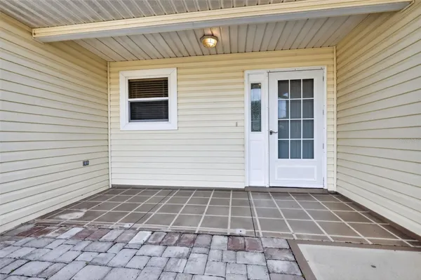 Property Slideshow image 3 of 52 | 2450 merida cir, The Villages, FL, 32162