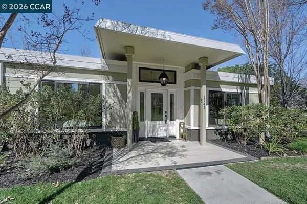 Property Slideshow image 2 of 50 | 1141 ptarmigan dr 6, Walnut Creek, CA, 94595