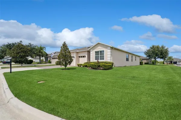 Property Slideshow image 3 of 38 | 3524 litchfield ct, Clermont, FL, 34711