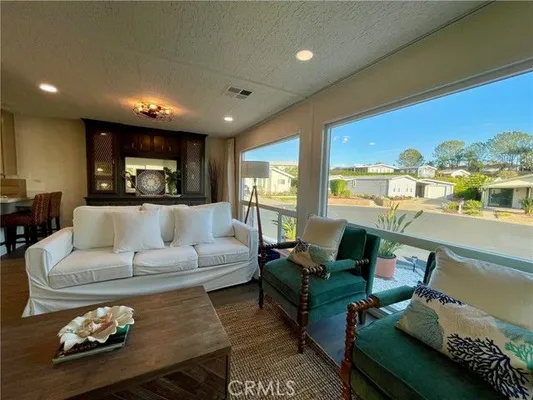 Property Slideshow image 3 of 47 | 5168 indian ct, Oceanside, CA, 92057