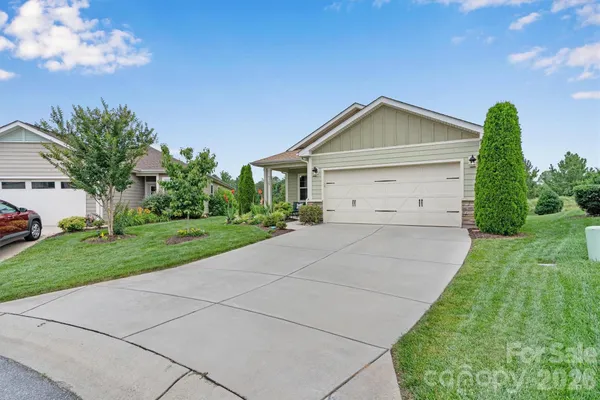 Property Slideshow image 2 of 48 | 6119 raven rock dr, Denver, NC, 28037