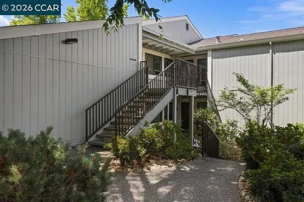Property Slideshow image 2 of 48 | 3064 rossmoor pkwy 3, Walnut Creek, CA, 94595