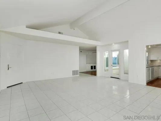 Property Slideshow image 2 of 49 | 4708 galicia way, Oceanside, CA, 92056