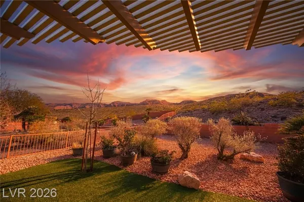 Property Slideshow image 3 of 48 | 2127 king mesa dr, Henderson, NV, 89012
