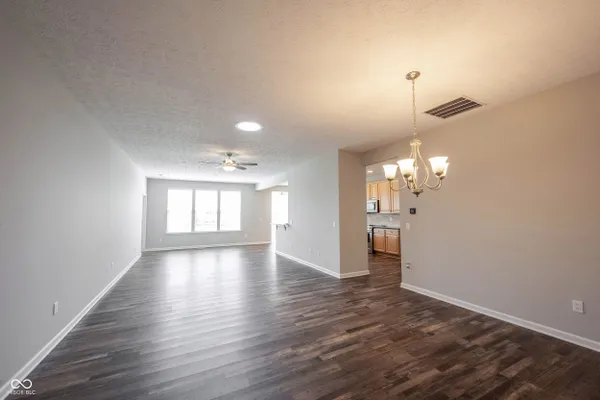 Property Slideshow image 3 of 43 | 13023 venito trl, Fishers, IN, 46037
