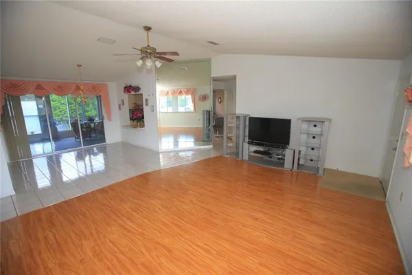 Property Slideshow image 3 of 45 | 8691 sw 116th place rd, Ocala, FL, 34481