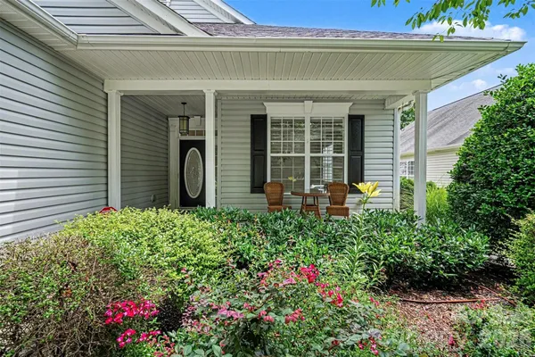 Property Slideshow image 2 of 35 | 877 platinum dr, Fort Mill, SC, 29708