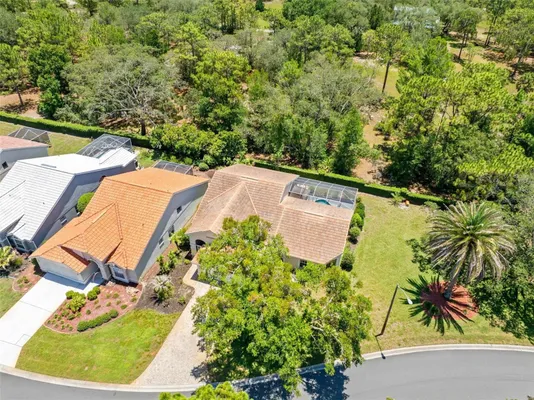 Property Slideshow image 2 of 78 | 9354 mississippi run, Weeki Wachee, FL, 34613