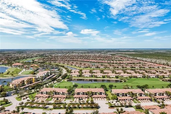 Property Slideshow image 2 of 44 | 28042 bridgetown ct 4613, Bonita Springs, FL, 34135