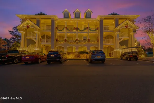 Property Slideshow image 2 of 62 | 1215 n middleton dr 2204, Calabash, NC, 28467