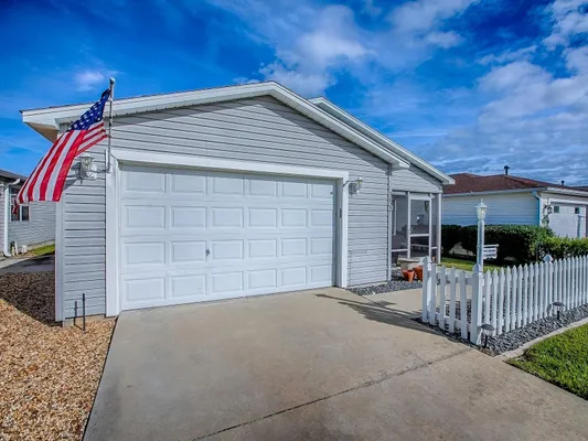 Property Slideshow image 3 of 36 | 3622 cambria cir, The Villages, FL, 32162