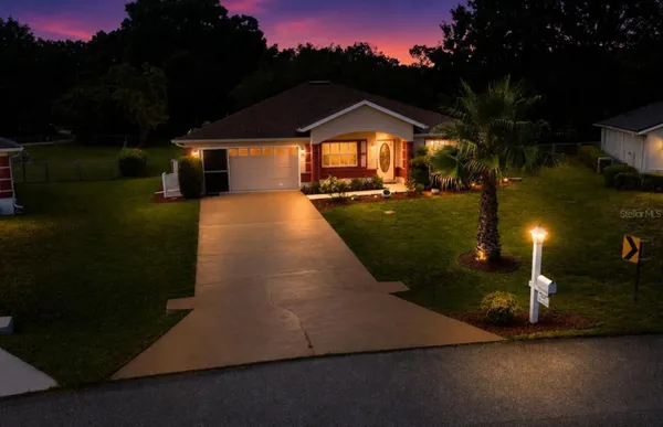 Property Slideshow image 2 of 41 | 6008 sw 103rd loop, Ocala, FL, 34476