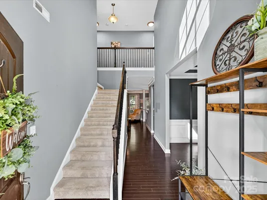 Property Slideshow image 3 of 34 | 5004 el molino dr, Charlotte, NC, 28214