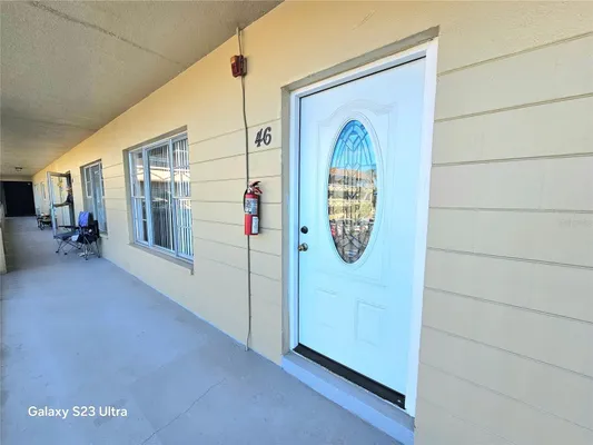 Property Slideshow image 2 of 68 | 2464 australia way 46, Clearwater, FL, 33763