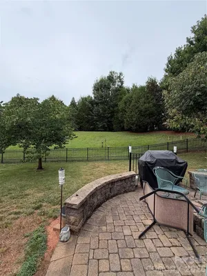 Property Slideshow image 3 of 17 | 4804 star hill ln, Charlotte, NC, 28214