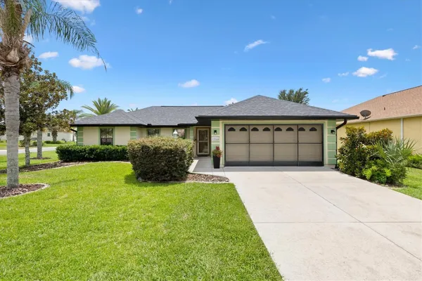 Property Slideshow image 3 of 44 | 12240 se 172nd ln, Summerfield, FL, 34491