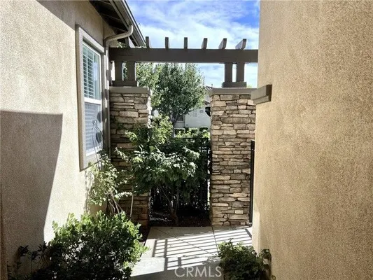 Property Slideshow image 3 of 43 | 24005 boulder oaks dr, Corona, CA, 92883