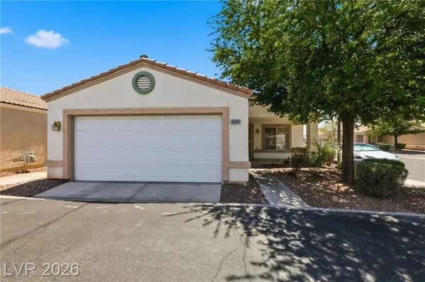 Property Slideshow image 2 of 34 | 5060 mascaro dr, Las Vegas, NV, 89122