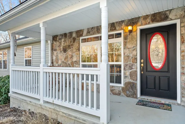 Property Slideshow image 2 of 42 | 102 torrey pines ln, Crossville, TN, 38558