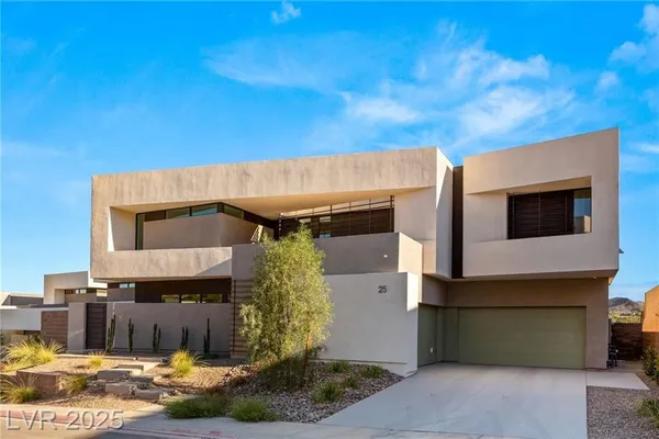 Property Slideshow image 3 of 57 | 25 canyon bay dr, Henderson, NV, 89011