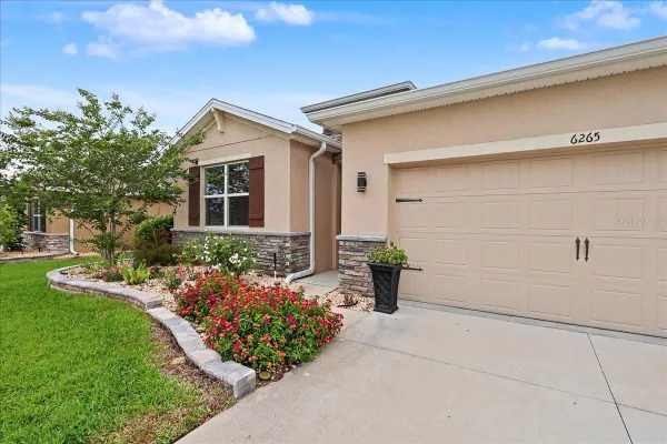 Property Slideshow image 2 of 70 | 6265 sw 88 loop, Ocala, FL, 34476
