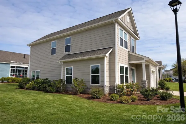 Property Slideshow image 3 of 34 | 23156 goose down ln, Lancaster, SC, 29720