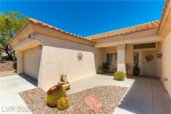 Property Slideshow image 2 of 32 | 10540 findlay ave, Las Vegas, NV, 89134